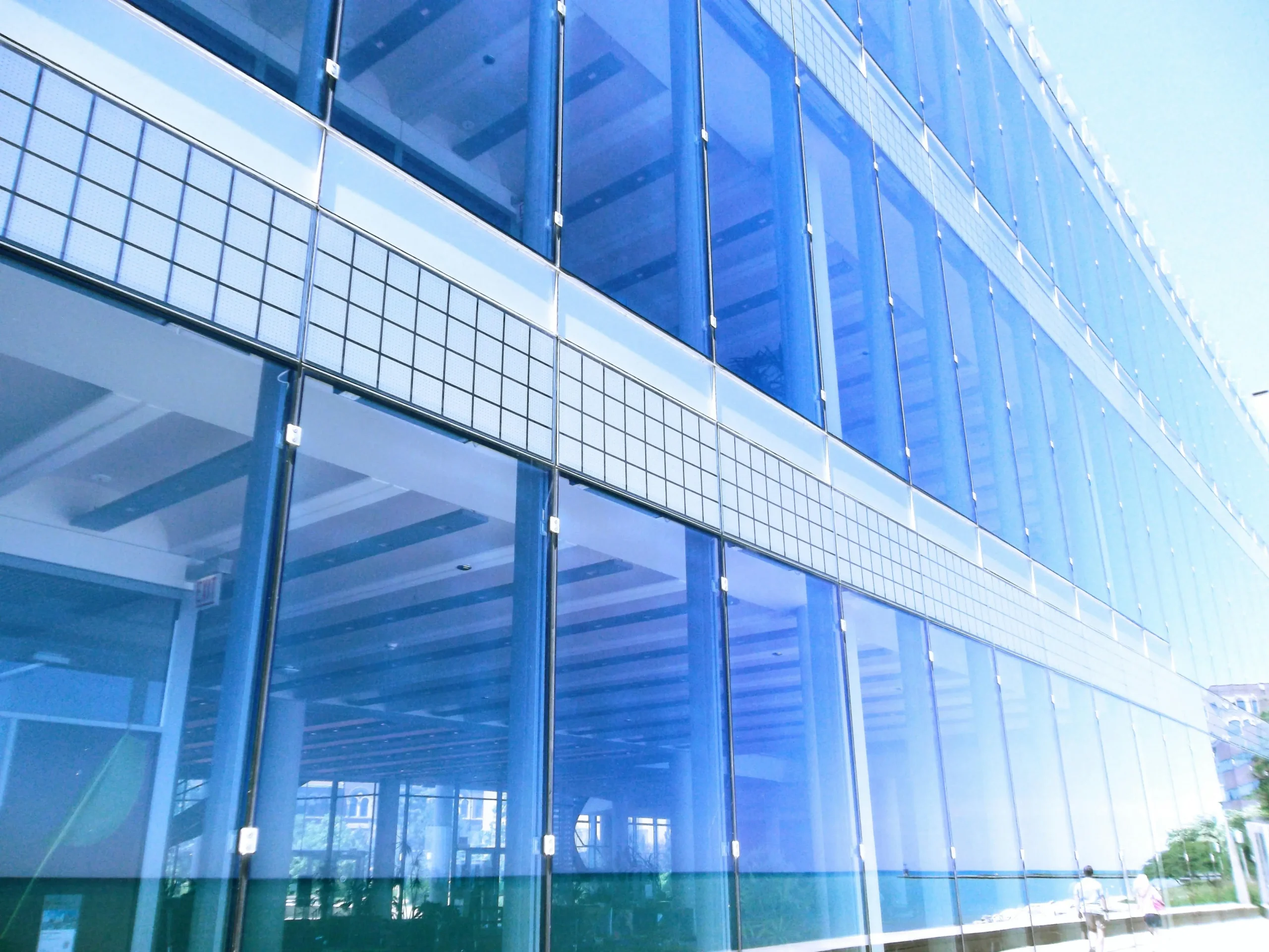 The Benefits of Investing in Multi-Tenant Commercial Real Estate